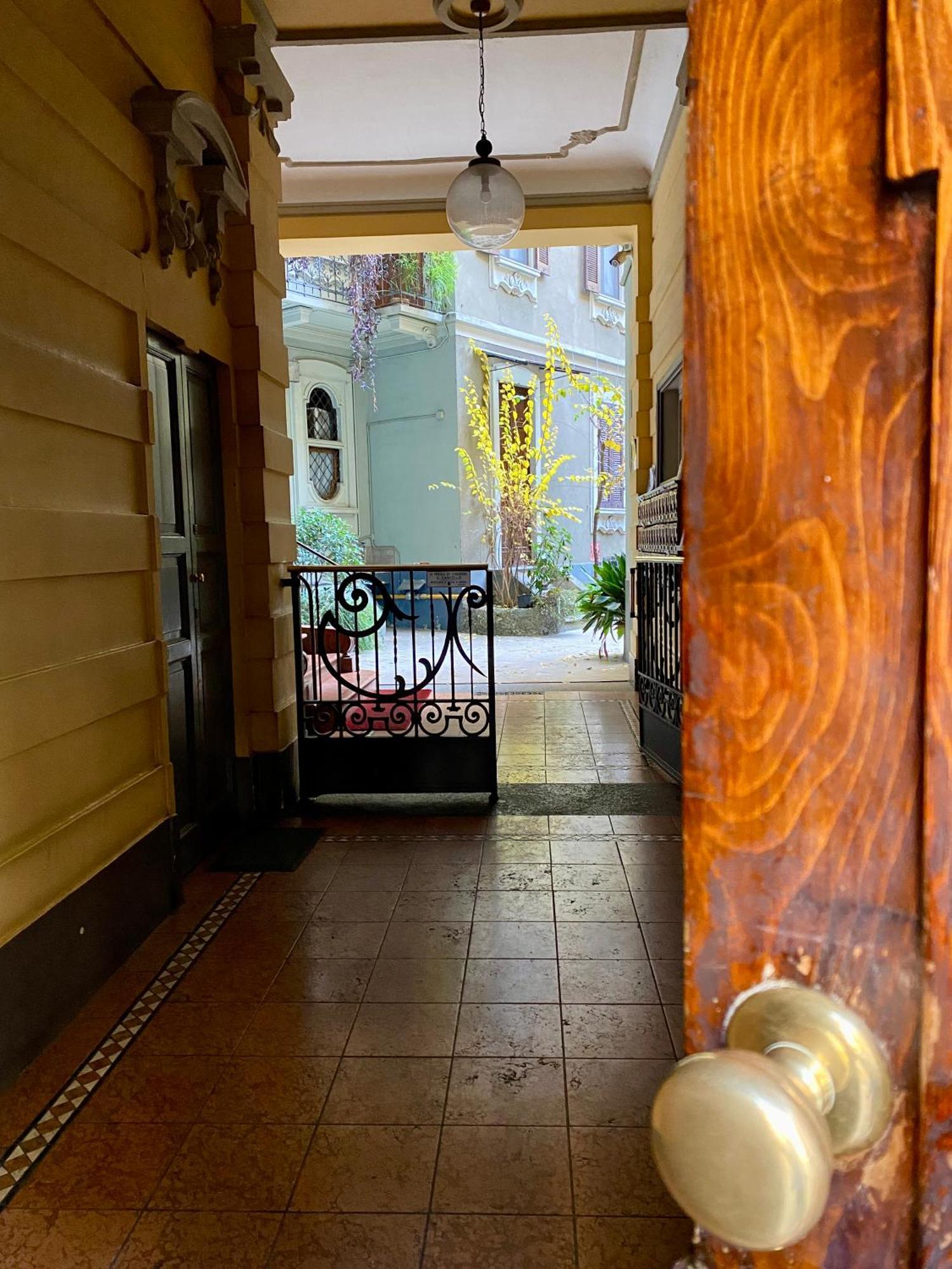 Townhouse Milan Suite Exterior foto